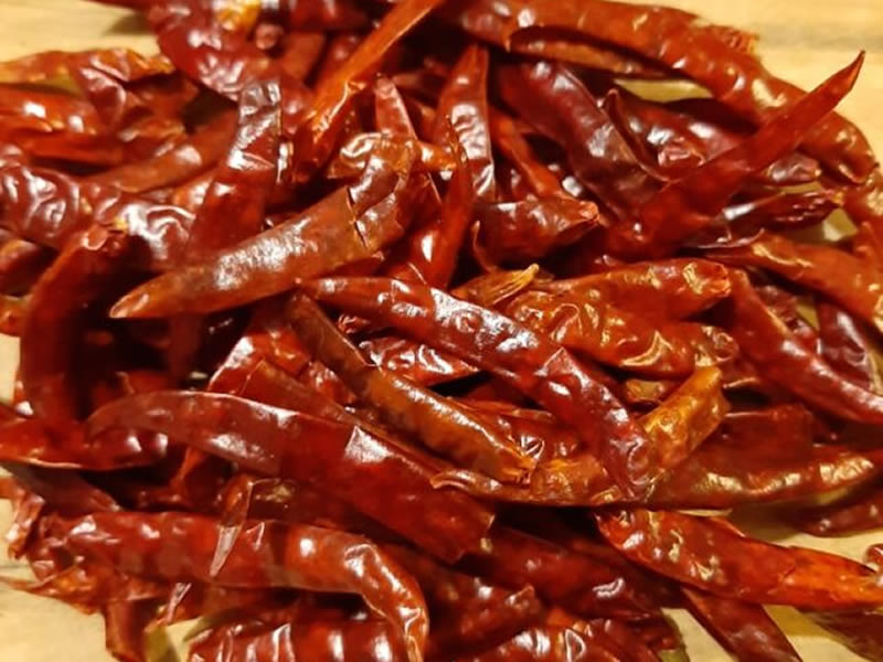 Arbol Whole Dried Chilli (50g)