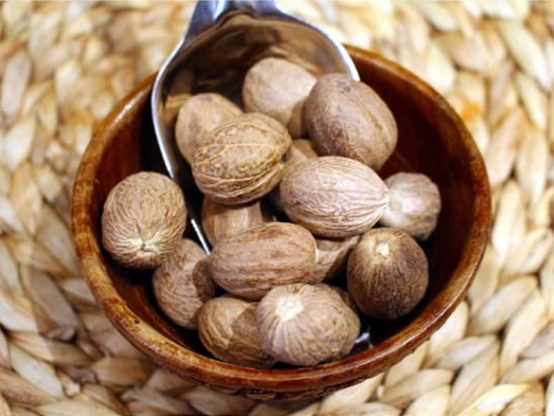 Nutmeg Whole (50g)